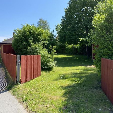 Stuga Oskarshus Brosarp Bagian luar foto